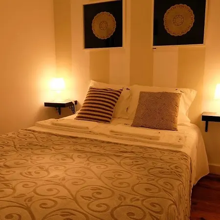 Lights Apartment *